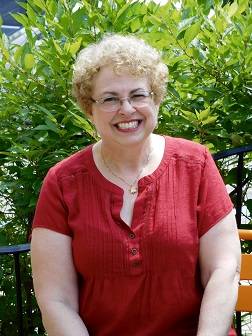 Cantor Wendy Siegel